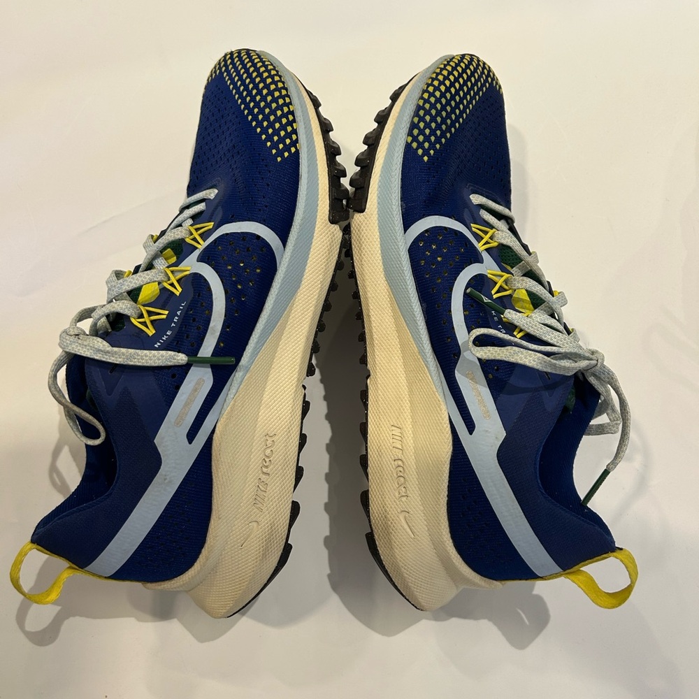 Nike Trail sneakers-React